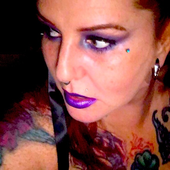 Meet ur Posher,Jamie @Headred80 💯CREATE All DAY! - Picture 10 of 16